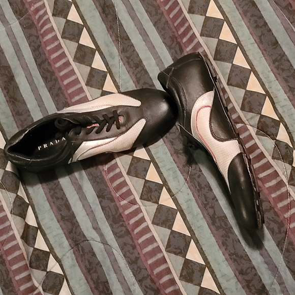 Prada designer dress shoes - Picture 4 of 4